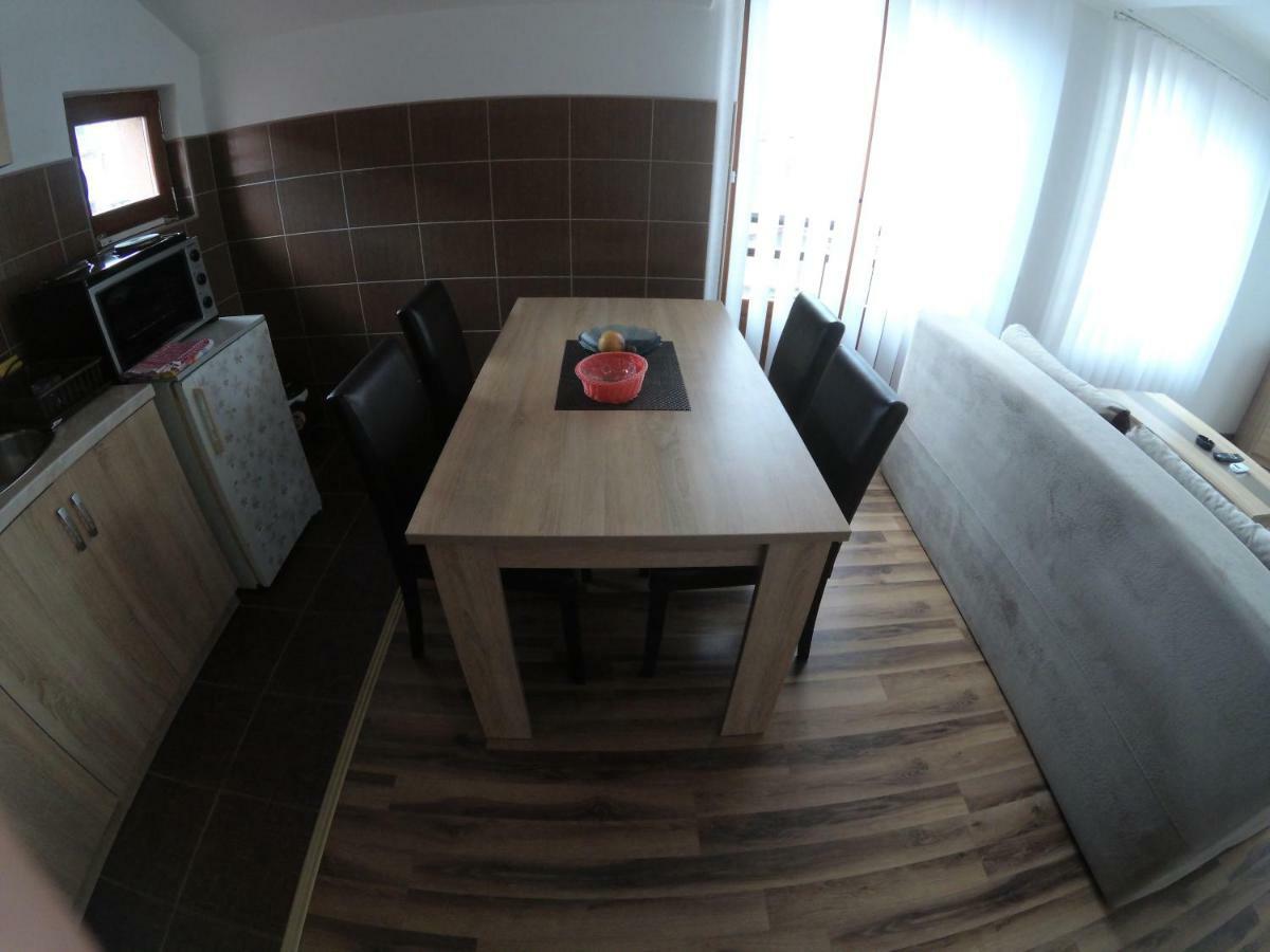 Apartment And Rooms Konak Visegrad Bagian luar foto