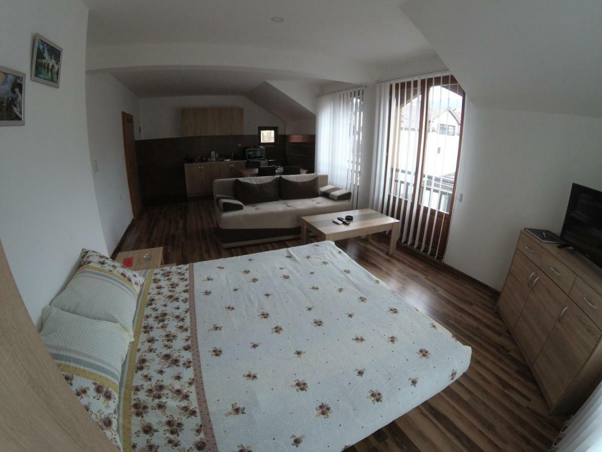 Apartment And Rooms Konak Visegrad Bagian luar foto