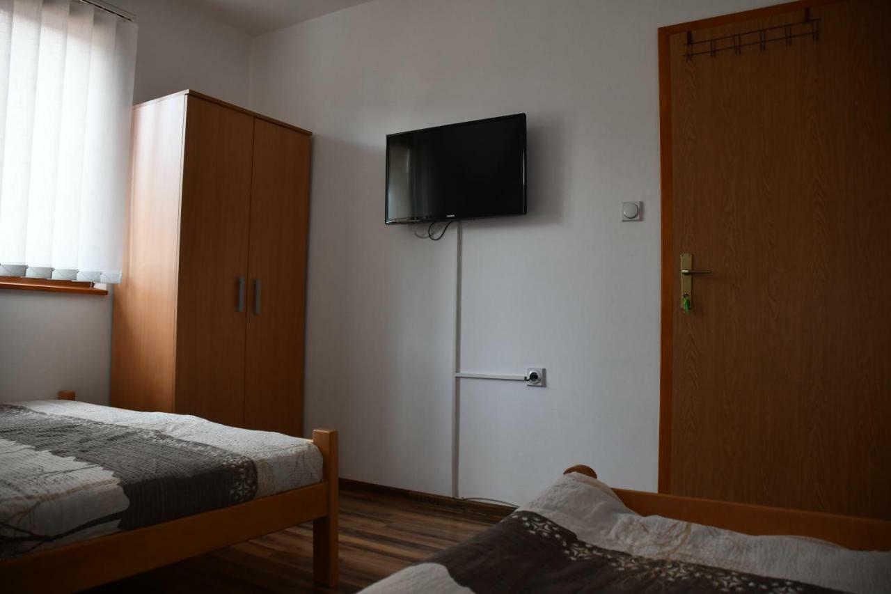 Apartment And Rooms Konak Visegrad Bagian luar foto